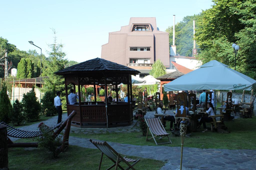 Hotel Fantanita Haiducului Bradu  Exterior photo